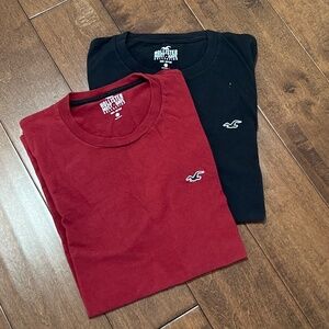 Hollister t shirts 2 bundle large